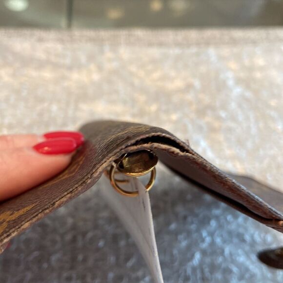 Louis Vuitton Mini Agenda Monogram cover - Picture 7 of 14